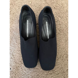 Women's Donald J Pliner Black Flats & Loafers Size 6.5